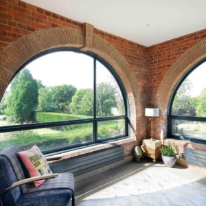 Противопожарный витраж в форме арки / серия FRM7265